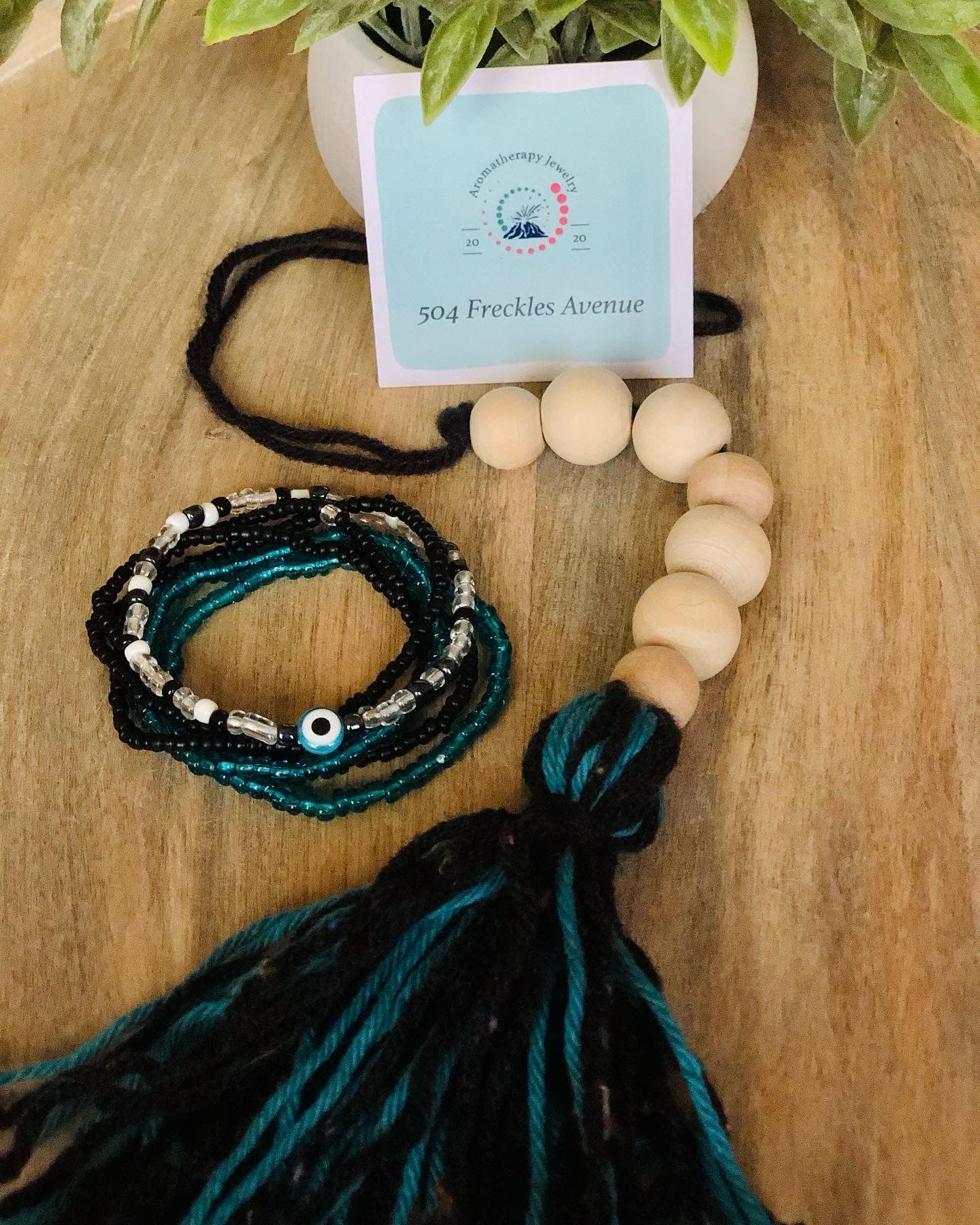 Tribe ReeKo: Black/Teal (7 Beads)